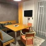 Palava Eu 11 *