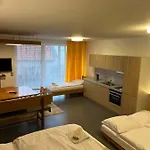 Palava Eu 11 *