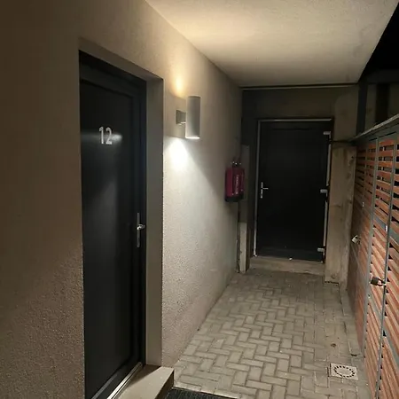 Apartament Palava Eu 11 *