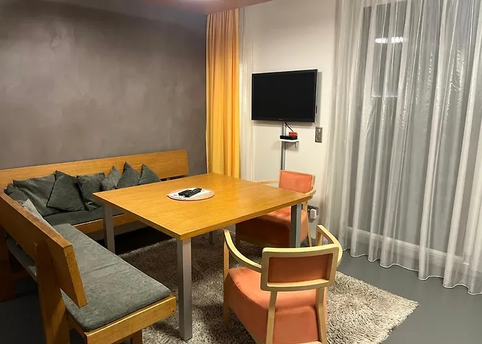Palava Eu 11 *